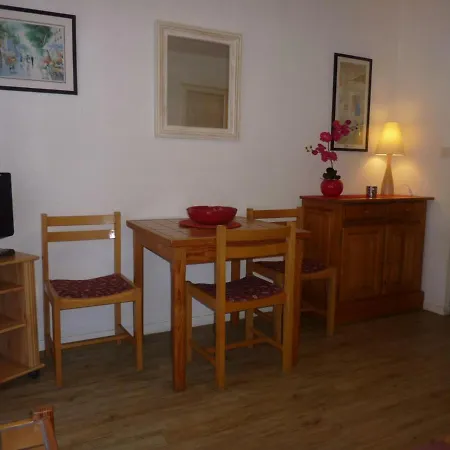 Ax-les-thermes, 2 Pieces, 3 Personnes - Fr-1-419-398 Daire *